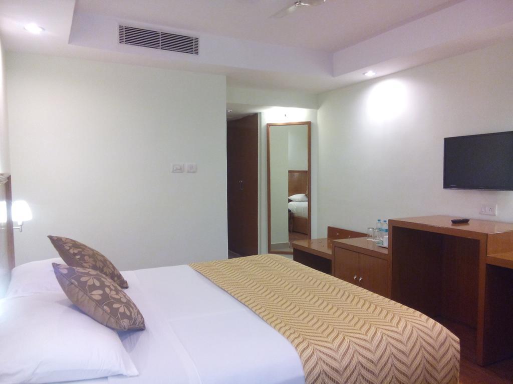 Hotel Kalinga Ashok Bhubaneswar Exterior photo