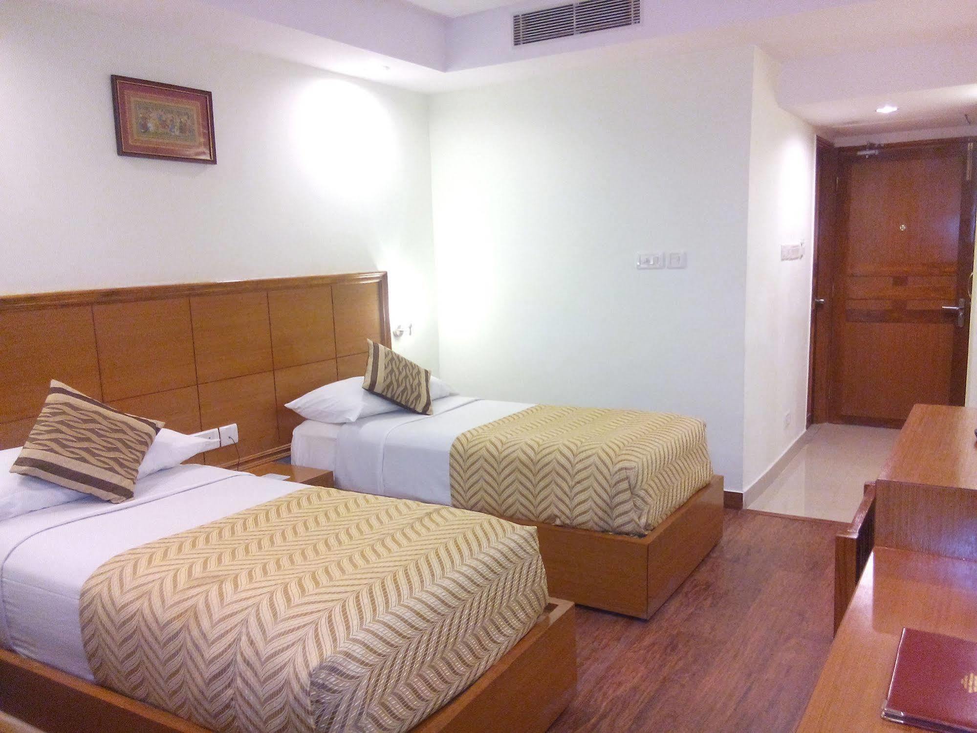Hotel Kalinga Ashok Bhubaneswar Exterior photo