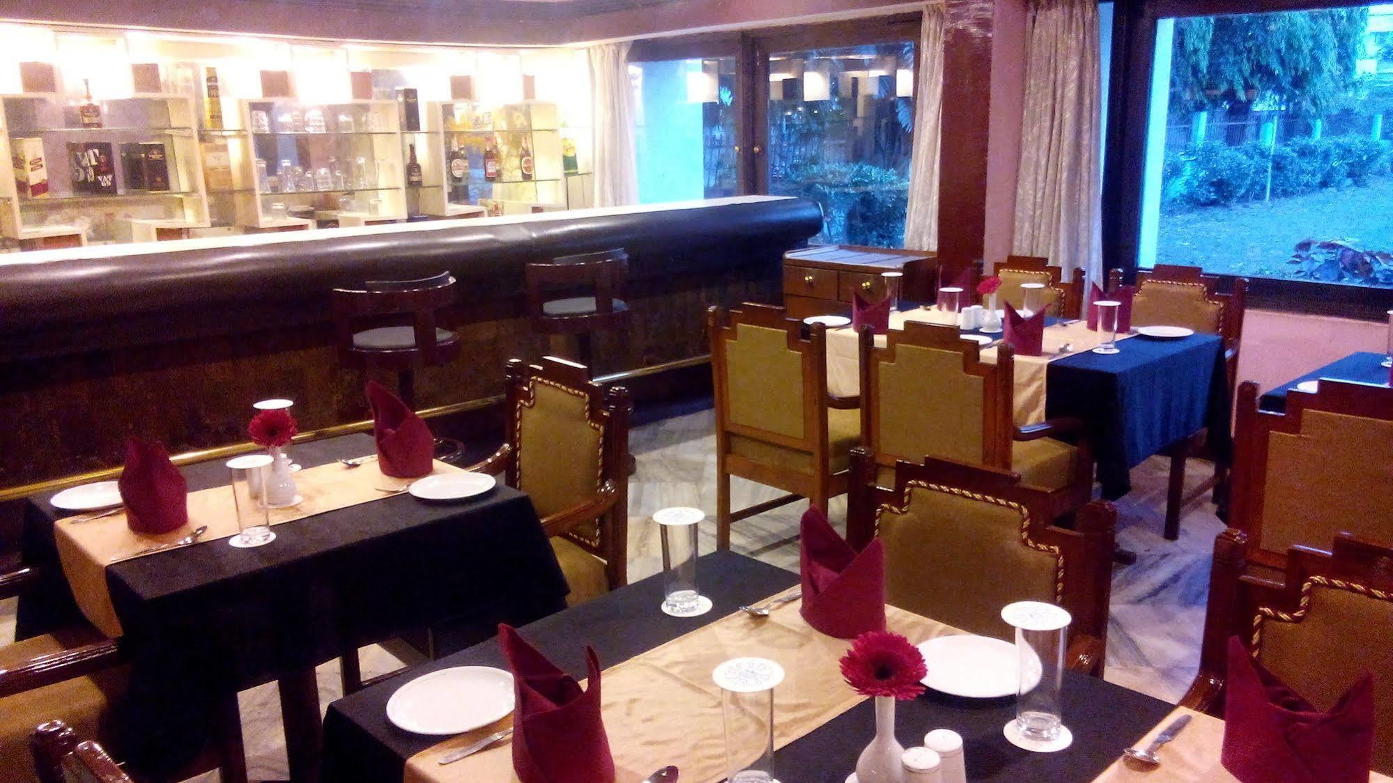Hotel Kalinga Ashok Bhubaneswar Exterior photo
